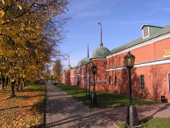 Конный двор