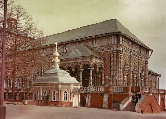 Трапезная и Михеевская церковь