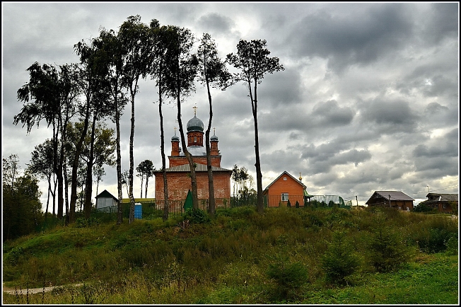 Михаило-Архангельский храм в Шарапово