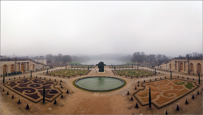 Версальский парк в декабре